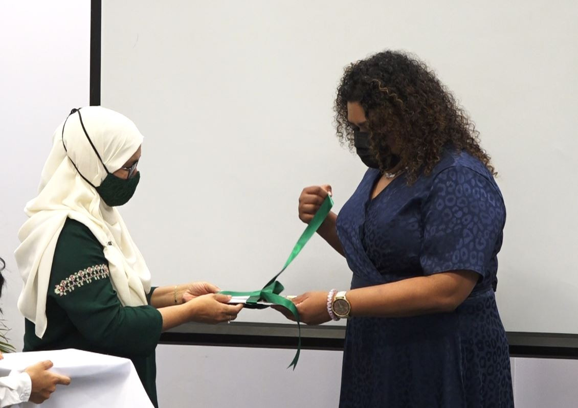 "ނަފްސާނީ ހޭހަން" ފޮތް ރަސްމީކޮށް އިފްތިތާހުކުރުން