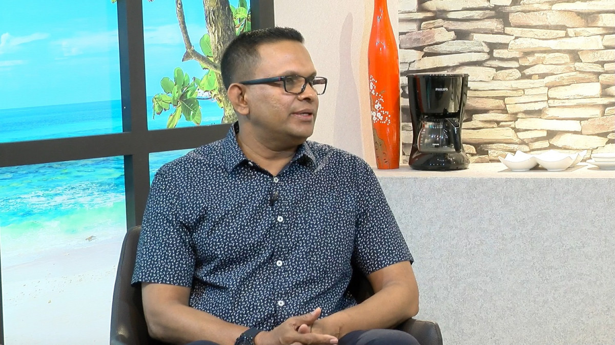 ދަނގެތި ދާއިރާގެ މެންބަރު އަދި ކުރީގެ ޑިފެންސް މިނިސްޓަރު މުހައްމަދު ނާޒިމް ފަށާއިރު ޕްރޮގްރާމުގައި