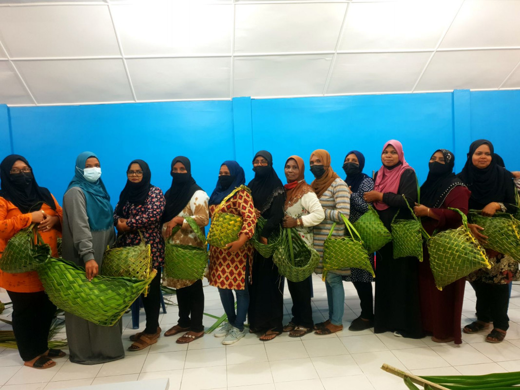 އައްޑޫ ޑަބްލިއުޑީސީ ފަންތޮށި ކޯސް