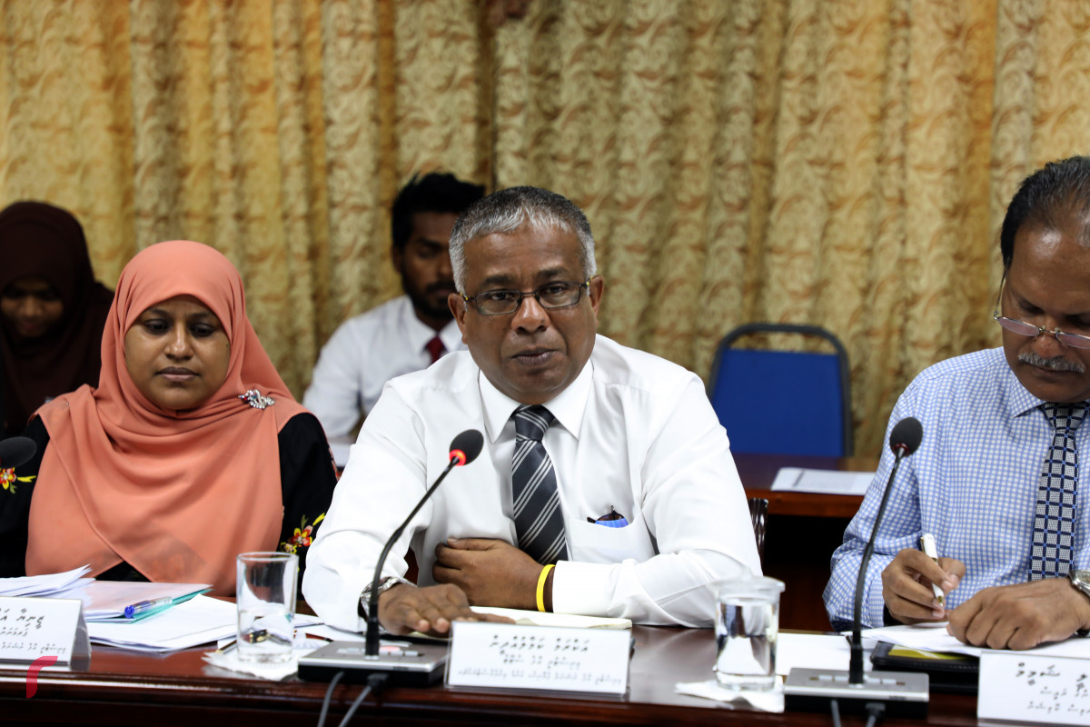 ރައްޔިތުންގެ މަޖިލީހުގެ މިނިވަން މުއައްސަސާތަކުގެ ކޮމެޓީގެ ބައްދަލުވުމުގެ ތެރެއިން -- ފޮޓޯ: ޔޫސުފް ސޮފްވާން