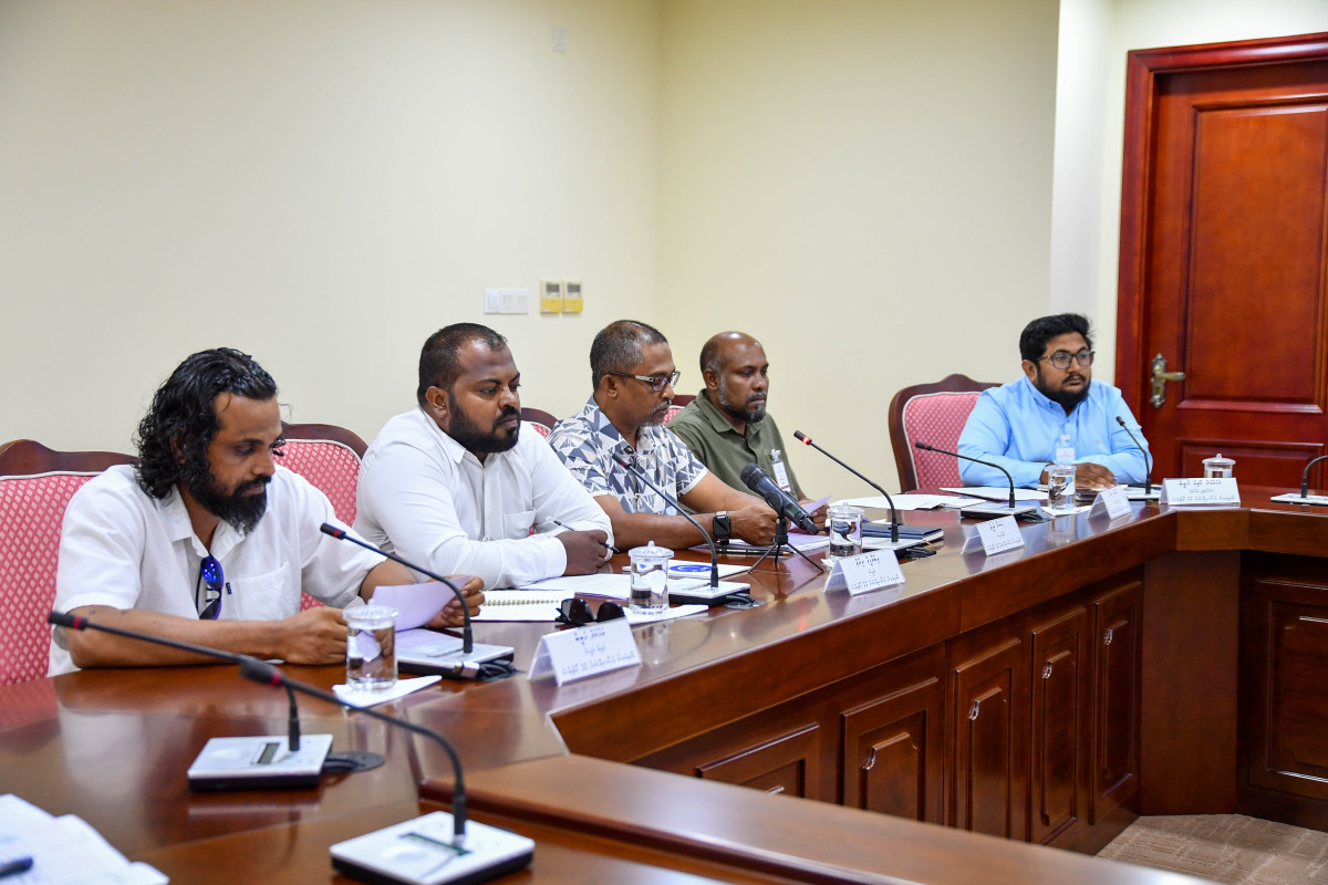 ބުދަ ދުވަހު ކުރިއަށް ގެންދިޔަ އިގްތިސާދީ ކޮމެޓީ ބައްދަލުވުމުގެ ތެރެއިން 