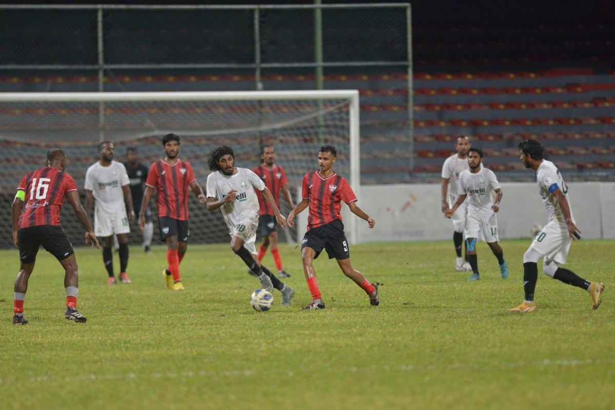 ލީގުގެ ފުރަތަމަ ބުރުގައި ޓީސީ އާއި ގްރީން ކުޅުނު މެޗުގެ ތެރެއިން