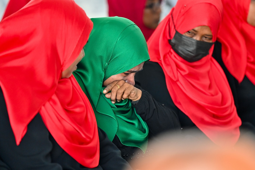 ގައުމީ އެއްބައިވަންތަކަމުގެ ދުވަހުގެ ހަފުލާގައި ބައިވެރިވި ގިނަ މީހުންގެ ލޯތައް ކަރުނައިން ފުރާލި - ފޮޓޯ: ރައީސް އޮފީސް