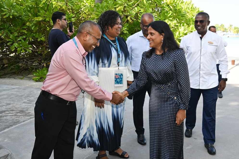 އޮއިވަރު މެންޓަލް ހެލްތު ކޮންފަރެންސް ހުޅުވުމުގެ ރަސްމިއްޔާތު ބާއްވާފައިވަނީ ވިލާ ނޯޓިކާގައި - ފޮޓޯ: ރައީސް އޮފީސް