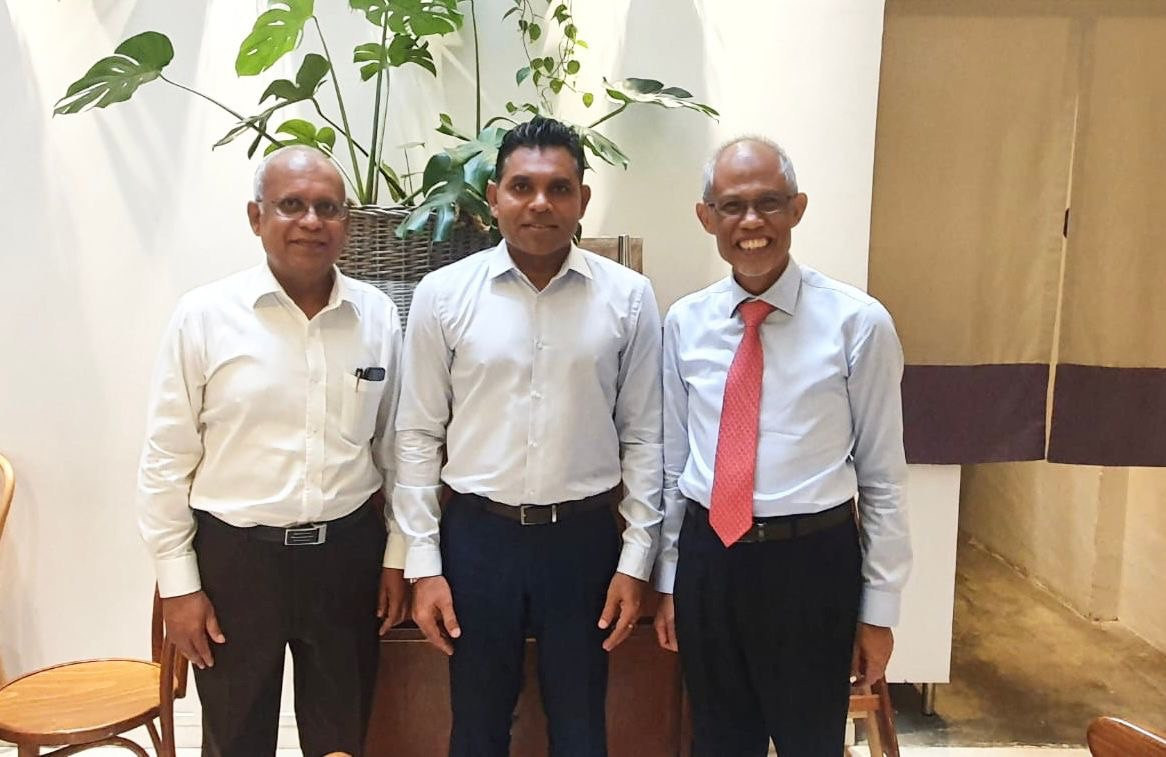 VP Naseem met the Minister for Social and Family Development of Singapore, Masagos Zulkifli, as part of his unofficial visit to the country.