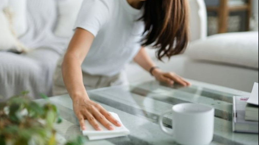 ކޯޓުގެ ހުކުމުގައި އިތުރަށް ބުނެފައިވަނީ ކައިވެންޏަށް ހަ އަހަރު ވެފައިވާއިރު އެ މުއްދަތުގެ ތެރޭގައި ފިރިމީހާ އެއްކުރި މުދާވެސް ހަމަޔަށް ބަހާލަންޖެހޭނެ ކަމަށް