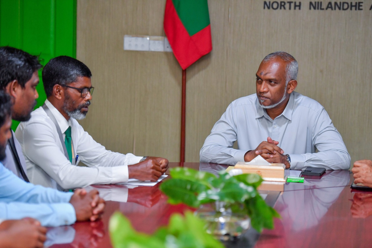 President Muizzu met Dharanboodhoo Atoll Council members on Saturday