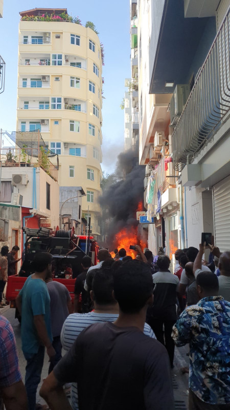 The fire broke out in a garage located at Columbia of Galolhu district