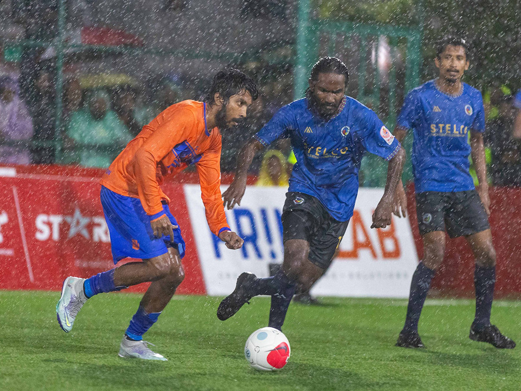 އެފްއެސްއެމްއާއި ސްޓެލްކޯ ކްލަބް ވާދަކުރި މެޗުގެ ތެރެއިން: ފޮޓޯ-ކްލަބް މޯލްޑިވްސް