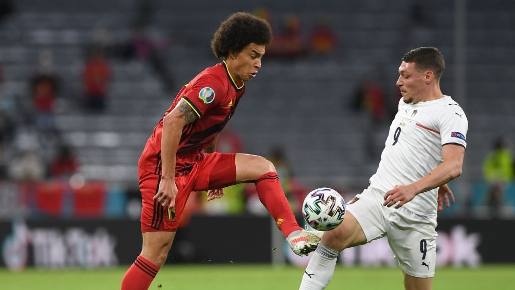 ބެލްޖިއަމާއި އިޓަލީ ބައްދަލުކުރި މެޗުގެ ތެރެއިން - ފޮޓޯ: ގެޓީ އިމޭޖަސް