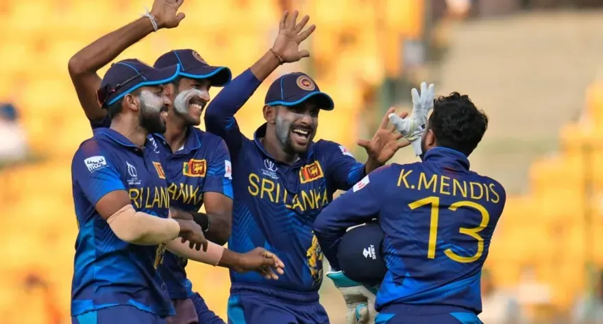 ލަންކާ ކުޅުންތެރިން ވޯލްޑްކަޕުގައި: ސެމީ އަށް ނުގޮސް ވަނީ ކަޓާފައި