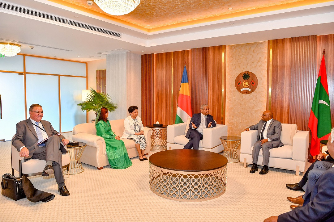 ސީޝެލްސްގެ ރައީސް ރާއްޖެއަށް ފުރަމާނަ ދަތުރުފުޅެއް ކުރެއްވުމަކީ ދެ ގައުމުގެ ދެމެދުގައި އޮންނަ ޒަމާންވީ ގާތްގުޅުން ރަމްޒުކޮށްދޭ ކަމެއް - ފޮޓޯ: ރައީސް އޮފީސް