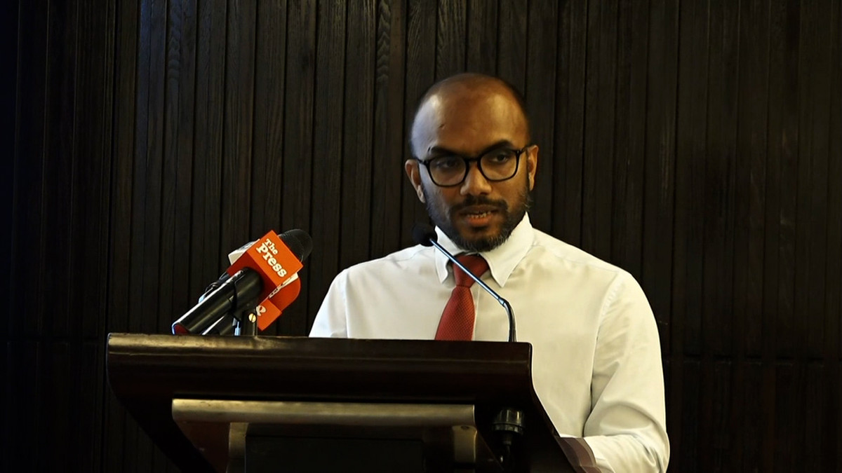 އިބްރާހީމް އަމީރު - ފިނޭނސް މިނިސްޓަރ