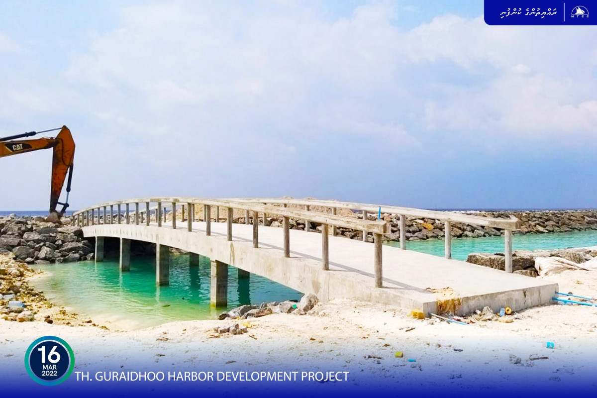 Construction of the walkway bridge for the Th. Guraidhoo Harbor Development Project