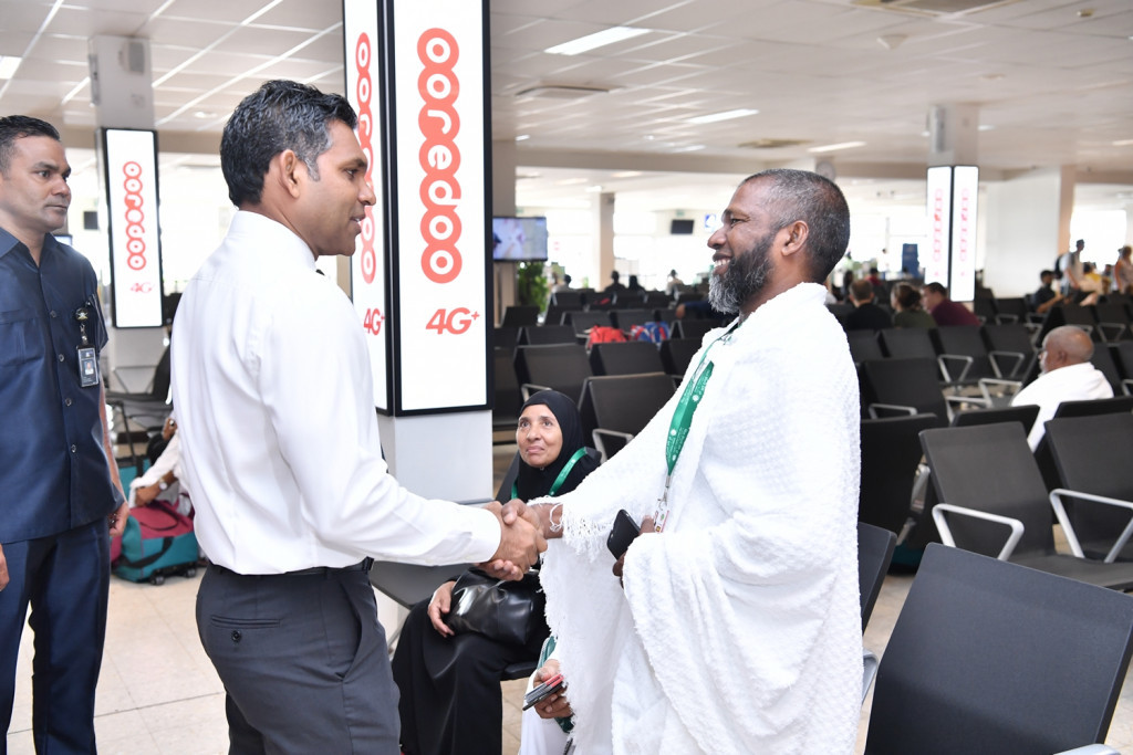 ކުރީ އަހަރުގެ ހައްޖުވެރިންނާއި ނާއިބް ރައީސް ބައްދަލުކުރެއްވުން