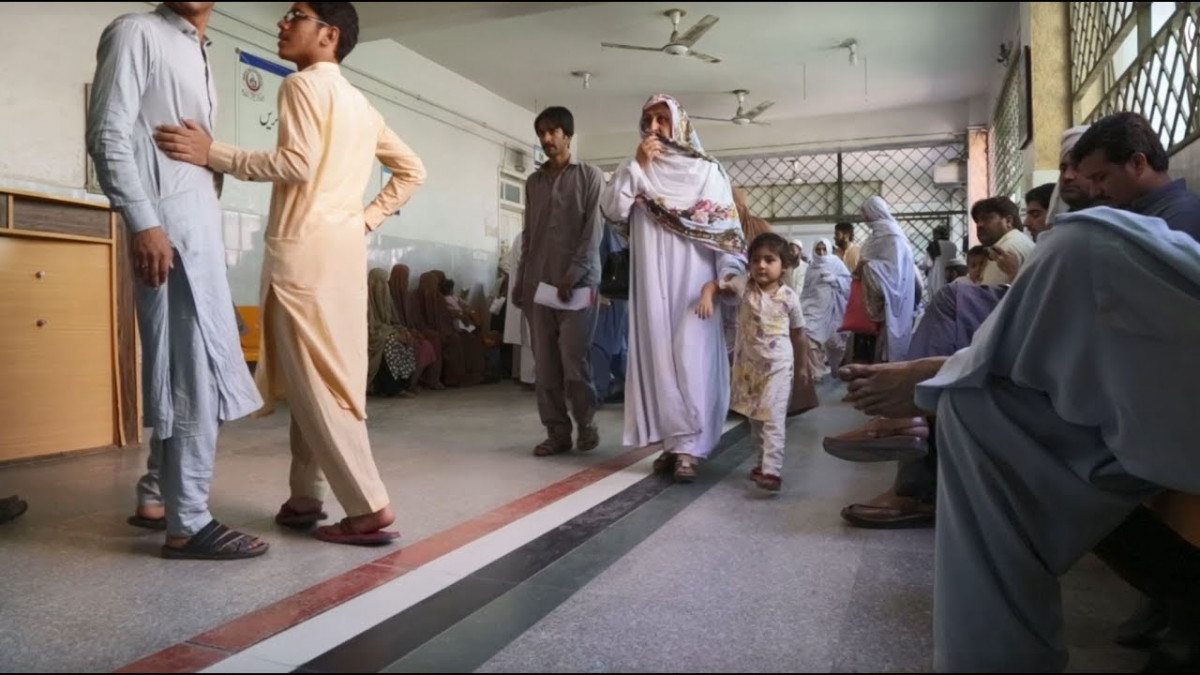 ޚައިބަރ ޕަޚްތުންކުވާ ޕްރޮވިންސްގެ ހޮސްޕިޓަލެއްގެ ތެރޭގައި އާންމުން ފަރުވާ ހޯދުމަށް ގޮސް