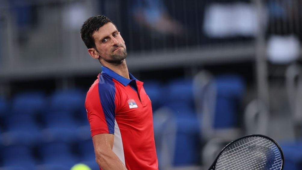 އަލެކްސަންޑަ ޒްވެރެވްއާ ދެކޮޅަށް ކުޅުނު މެޗުގެ ތެރެއިން ނޮވަކް ޖޮކޮވިޗް