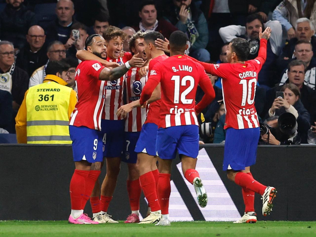 މެޗުގައި ލަނޑު ޖެހުމަށްފަހު އެތުލެޓިކޯގެ ކުޅުންތެރިން އުފާ ފާޅުކުރަނީ