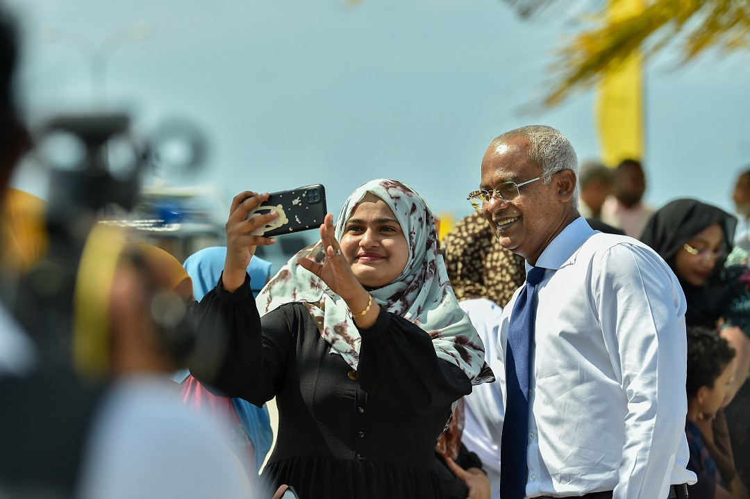 ރައީސުލްޖުމްހޫރިއްޔާ ގއ.އަތޮޅަށް ކުރެއްވި ދަތުރުފުޅުގެ ތެރެއިން - ފޮޓޯ: ރައީސް އޮފީސް