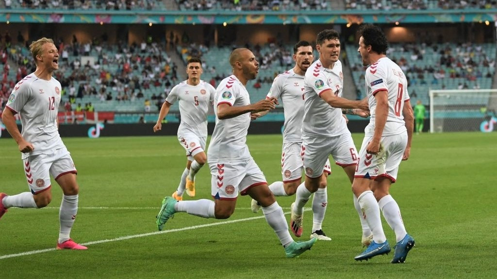 ޗެކް ރިޕަބްލިކާއި ޑެންމާކް ބައްދަލުކުރި މެޗުގެ ތެރެއިން: މި މެޗުން ޑެންމާކް މޮޅުވީ 2-1 ން