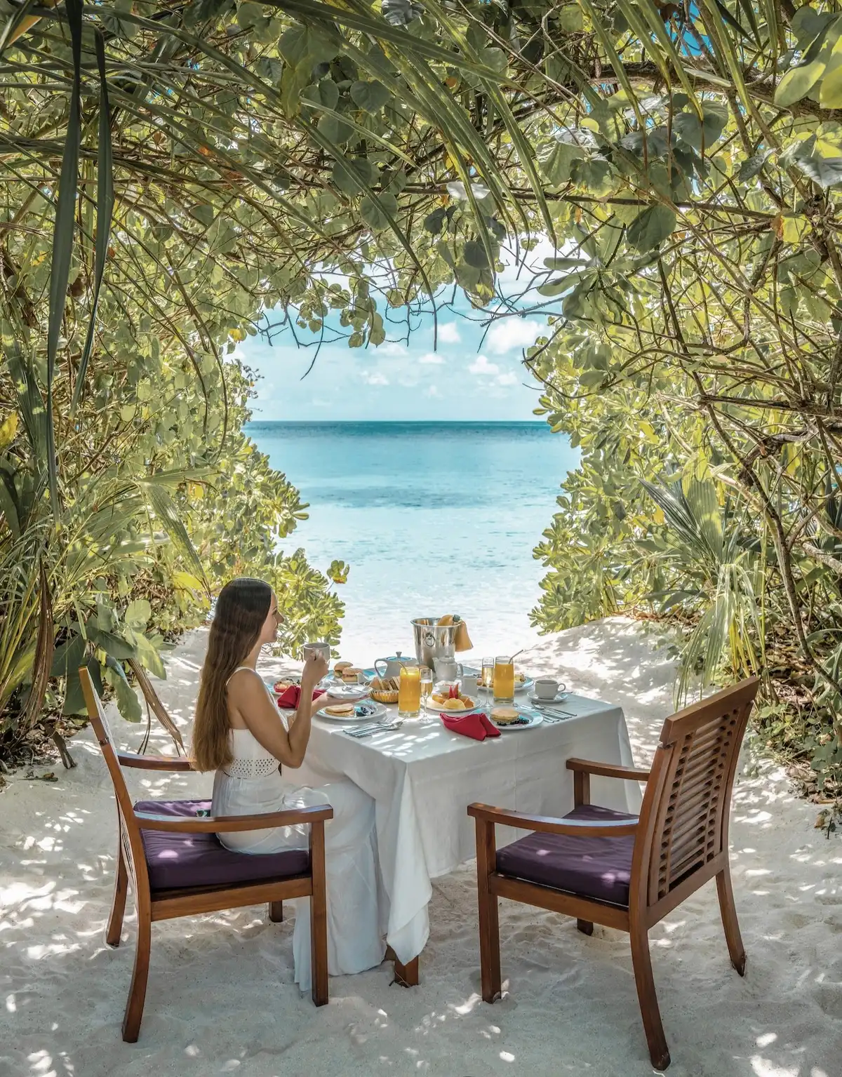 December 2025 arrivals soar 9.5 percent year-on-year