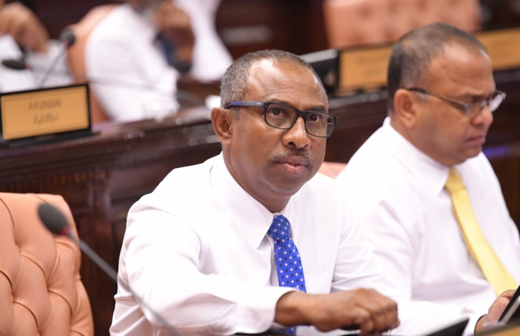 މެދު ހެންވޭރު ދާއިރާގެ މެންބަރު އަލީ އާޒިމް