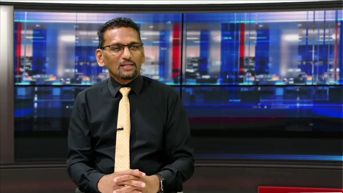 އެމްޑީޕީގެ ކުރީގެ ރައީސް ޑރ. އިބްރާހިމް ދީދީ (ޑީޑީ)، ރާއްޖެ ޓީވީގެ ފަލަސުރުހީ ޕްރޮގްރާމްގައި ވާހަކަދައްކަވަނީ.