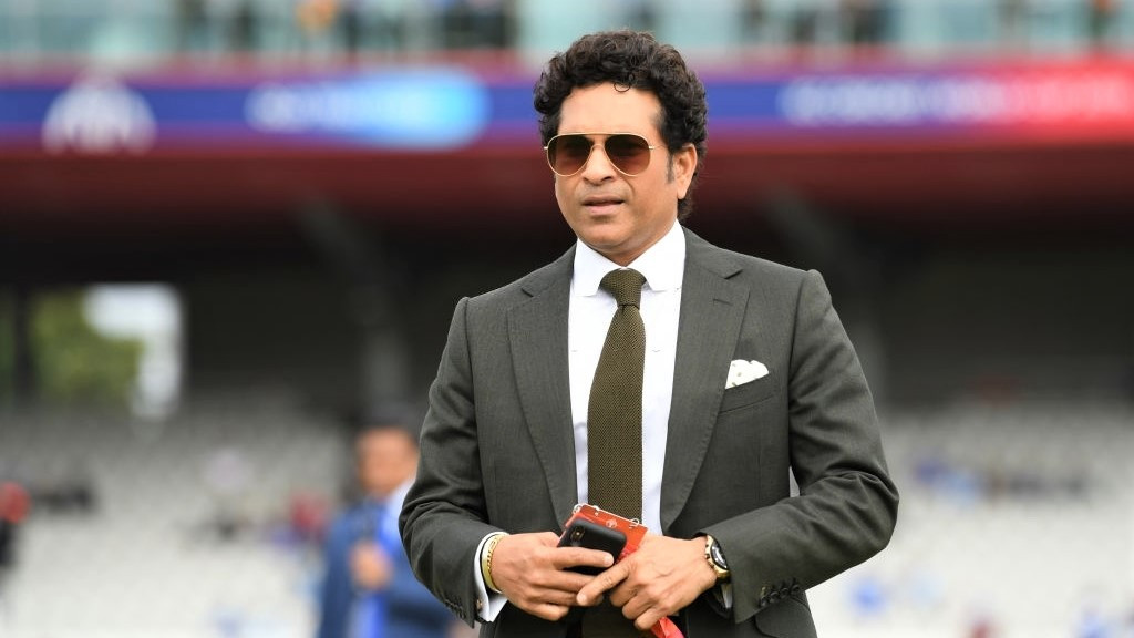 އިންޑިއާގައި މިހާތަނަށް އުފެދުނު އެންމެ މޮޅު ކްރިކެޓް ކުޅުންތެރިޔާ ސަޗިން ޓެންޑުލްކާ