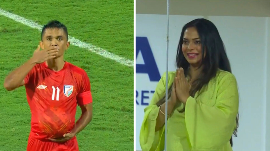 ސުނިލް ޗެތުރީ އޭނާގެ ބައްޕައަކަށްވާން އުޅޭކަން އިއުލާނުކުރި މެޗު ބެލުމަށް، އަންހެނުން ސޯނަމް (ކ) މަޑުކޮށްލައިގެން