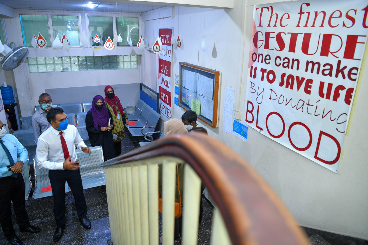 ރައީސުލްޖުމްހޫރިއްޔާގެ ނައިބު ފައިޞަލް ނަސީމް، ނެޝަނަލް ތެލެސީމިއާ ސެންޓަރަށް ޒިޔާރަތްކުރެއްވުން