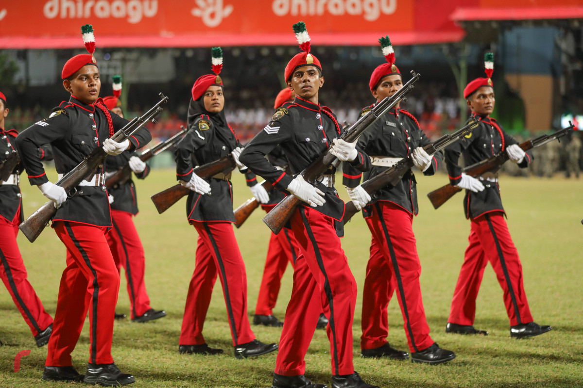 26 ޖުލައި 2019 --މިނިވަން ދުވަހުގެ ރަސްމީ ޕެރޭޑުގެ ހަރަކާތްތައް، ގަލޮޅު ދަނޑުގައި ބޭއްވި ޕެރޭޑް ޝަރަފްވެރި ކޮށްދެއްވީ ރައީސުލް ޖުމްހޫރިއްޔާ އިބްރާހިމް މުހައްމަދު ސޯލިހް-- ފޮޓޯ: ޝުއައިބް މުހައްމަދު