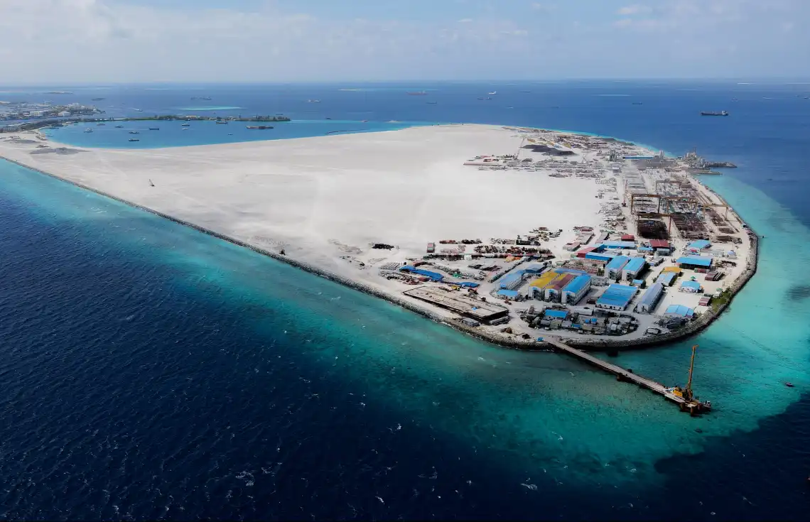 The reclamation of Gulhifalhu