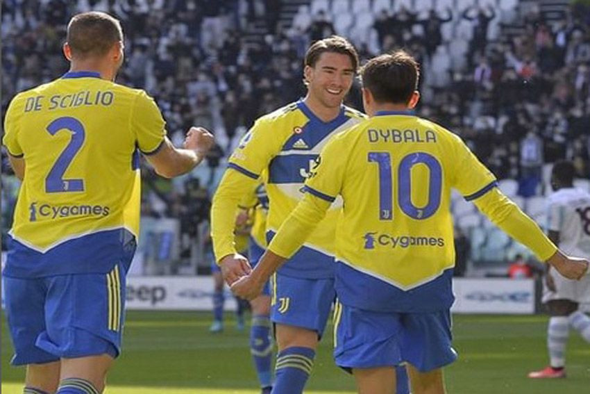 އިޓާލިއަން ލީގުގައި ޔުވެންޓަސް އާއި ސެލަނިޓާނާ ބައްދަލުކުރި މެޗުގެ ތެރެއިން