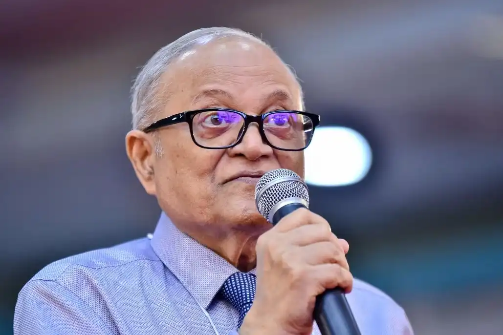 ކުރީގެ ރައީސް މައުމޫން ޢަބްދުލް ޤައްޔޫމް