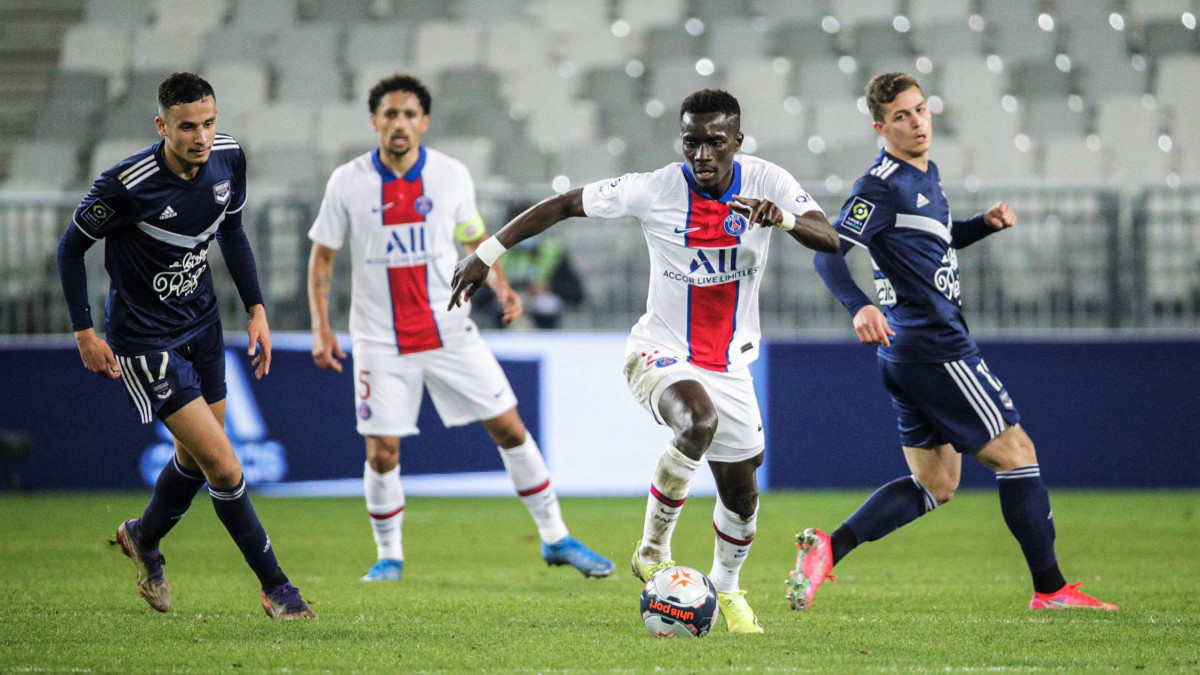 ބޯޑޯ އާއި ޕީއެސްޖީ ބައްދަލުކުރި މެޗުގެ ތެރެއިން: މި މެޗުން ޕީއެސްޖީ މޮޅިވީ 1-0 ން