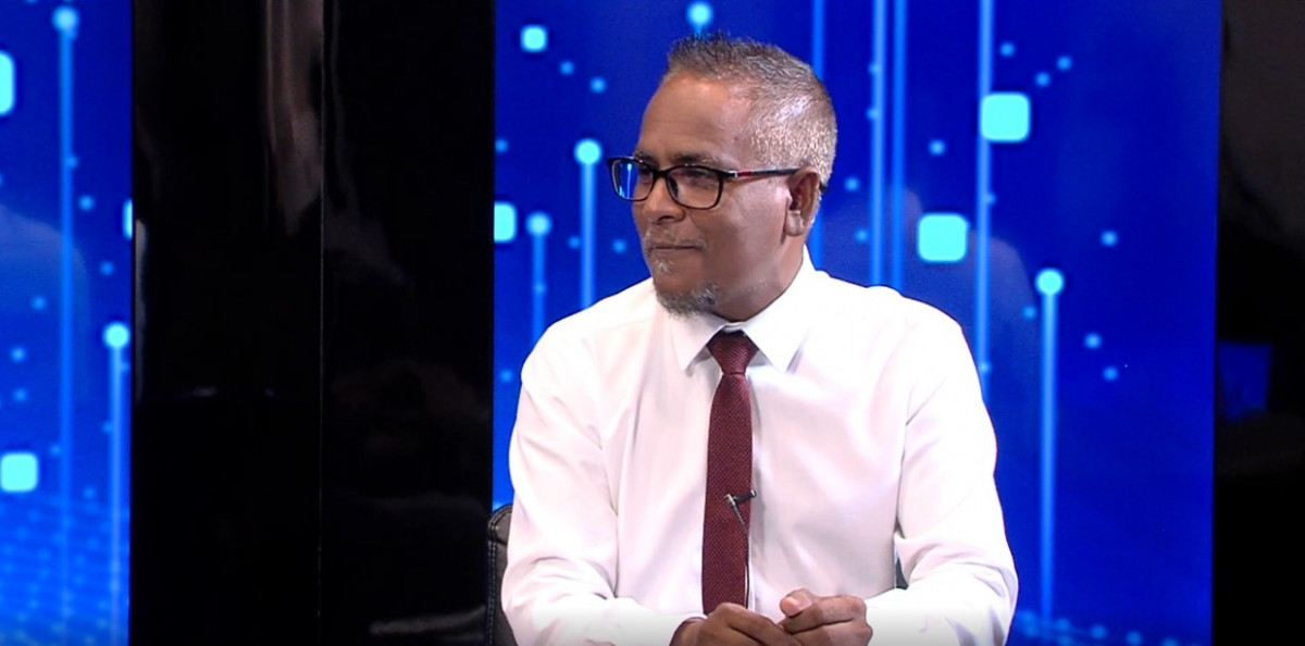 ް މިނިސްޓްރީ އޮފް އާޓްސް ކަލްޗަރ އެންޑް ހެރިޓޭޖްގެ ޑެޕިއުޓީ މިނިސްޓަރު އަހަމްދު މުހުސިން