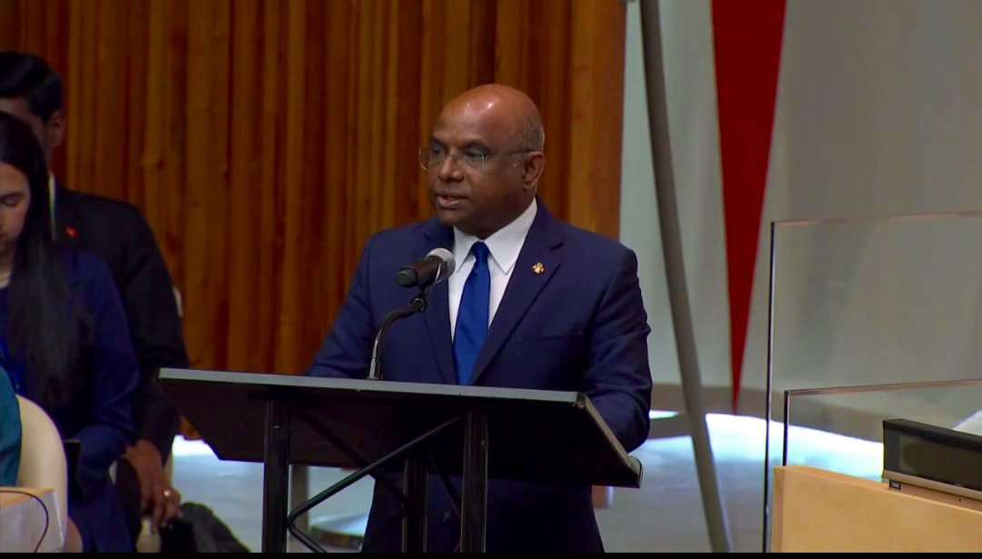 ފޮރިން މިނިސްޓަރު އަބްދުﷲ ޝާހިދު