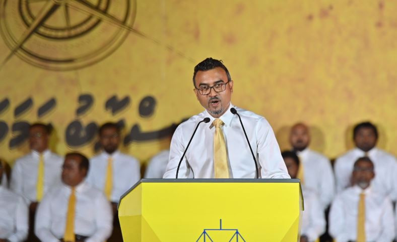 ރައްޔިތުންގެ މަޖިލީހުގެ ހިތަދޫ ދެކުނު ދާއިރާގެ އެމްޑީޕީ މެންބަރު އިބްރާހިމް ނާޒިލް