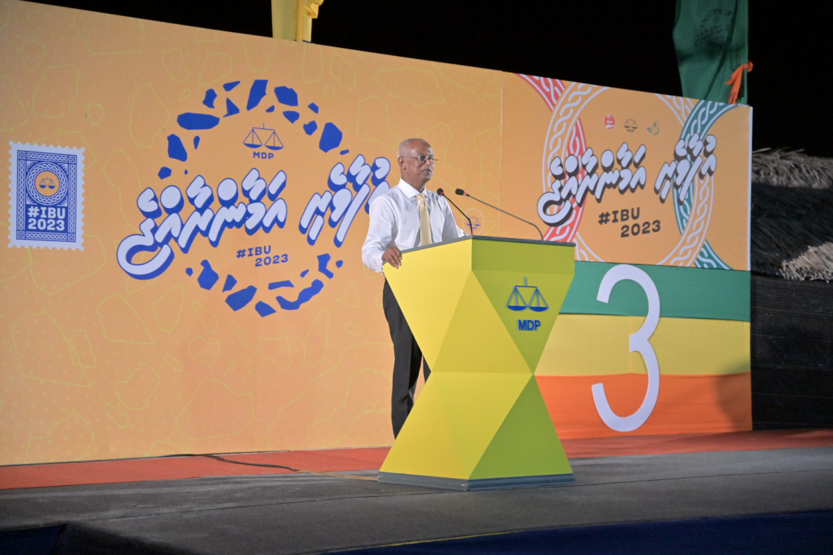 ނ. މަނަދޫގައި އޮތް ޖަލްސާގައި ރައީސް ވާހަކަފުޅުދައްކަވަނީ