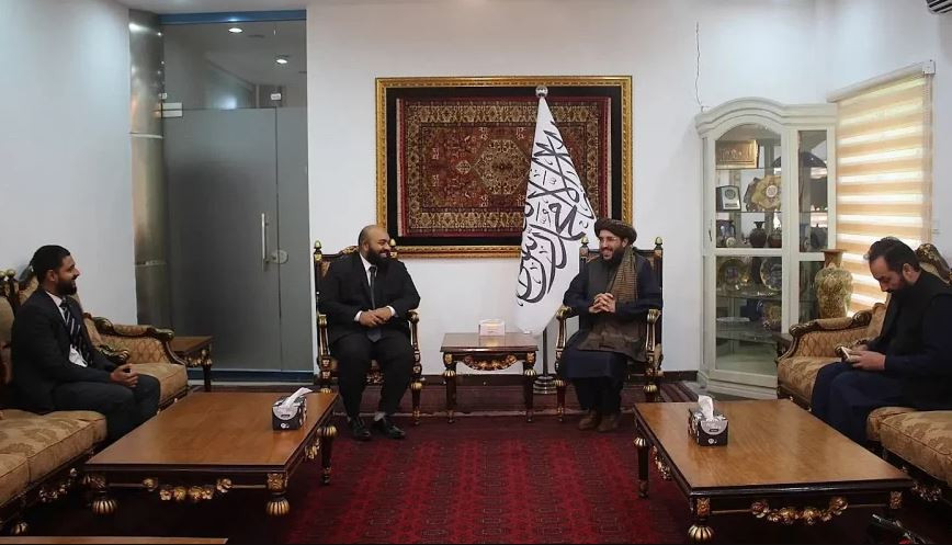 ރާޢްޖޭގެ ސަފީރަކު ތާލިބާންގެ މަންދޫބަކާއި ބައްދަލުކުރުން