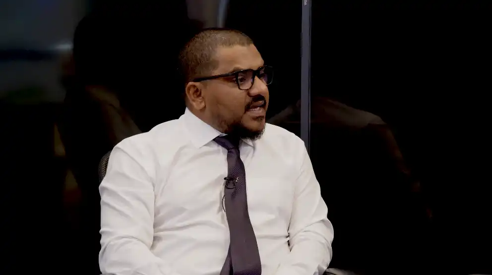 ރާއްޖެޓީވީގެ ޓީވީޓޯކް ޕްރޮގްރާމްގައި ރައްޔިތުންގެ މަޖިލީހުގެ ކެންދޫ ދާއިރާގެ މެންބަރު މައުރޫފް ޒާކިރު ވާހަކަ ދައްކަވަނީ.