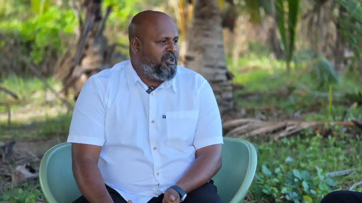 ހޮނިހިރު ދުވަހުގެ ފަށާއިރު ޕްރޮގްރާމްގައި ކުޑަހުވަދޫ ކައުންސިލްގެ ރައީސް މުހައްމަދު ސަލީމް ވާހަކަ ދައްކަވަނީ