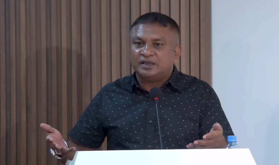 ޕީއެންއެފް ޖަލްސާގައި ކުރީގެ ޕޮލިސް ކޮމިޝަނަރު ހުސައިން ވަހީދު ވާހަކަދައްކަވަނީ