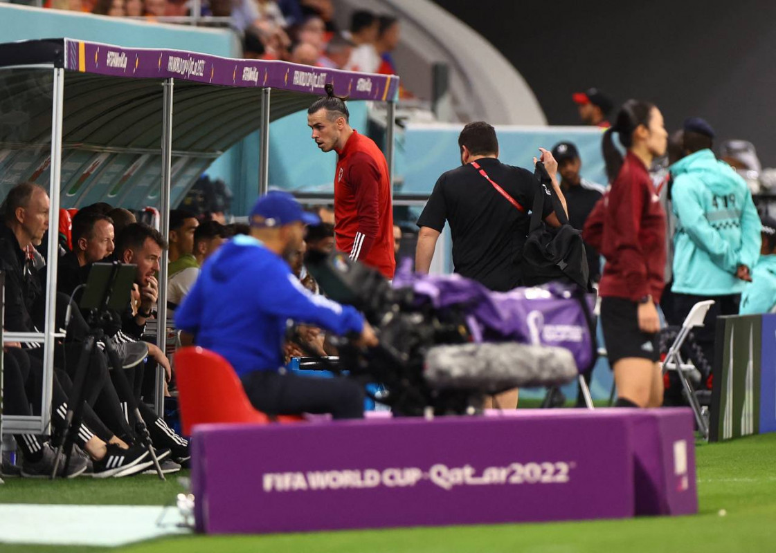 ވޭލްސް އަދި އިންގްލެންޑް ކުޅުނު މެޗުގެ ތެރެއިން - ފޮޓޯ: ރޮއިޓާސް