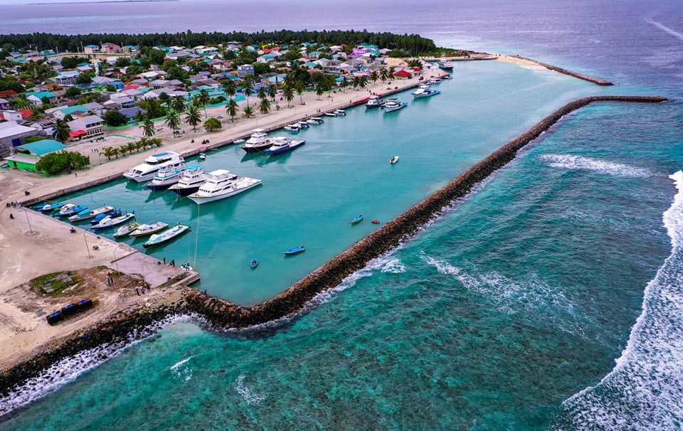 ހއ.އިހަވަންދޫ- މިހާރުވެސް އެރަށުން 44 މީހުން ޕޮޒިޓިވްވެފައިވާކަމަށް ކައުންސިލުން ބުނޭ