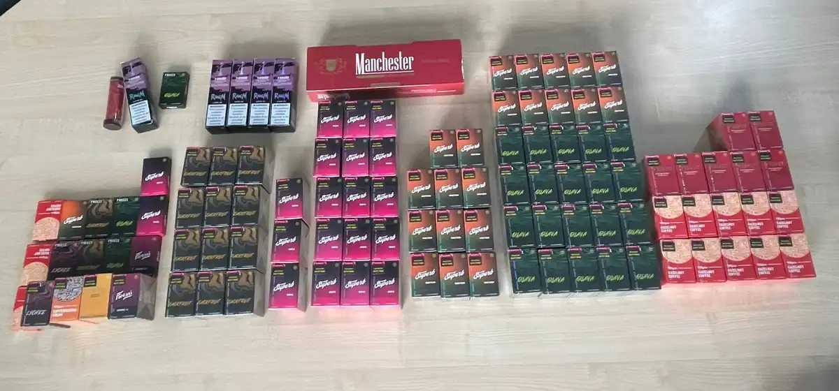 ރާއްޖެއަށް އެތެރެކޮށްފައިވާ ވޭޕް - ފަހަކަށް އައިސް ރާއްޖެ އެތެރެކޮށް ވިއްކުން މަނާ ވޭޕް ކާޓްރިޖްތަކުގެ މައްސަލަ ފެންތިވެފައިވޭ