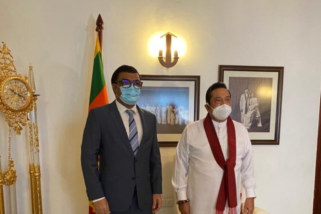 ރާއްޖެއިން ލަންކާއަށް ކަނޑައަޅުއްވައިފައިވާ ސަފީރު ލަންކާގެ ބޮޑު ވަޒީރާއި ބައްދަލު ކުރެެއްވުމުގެ ތެރެއިން