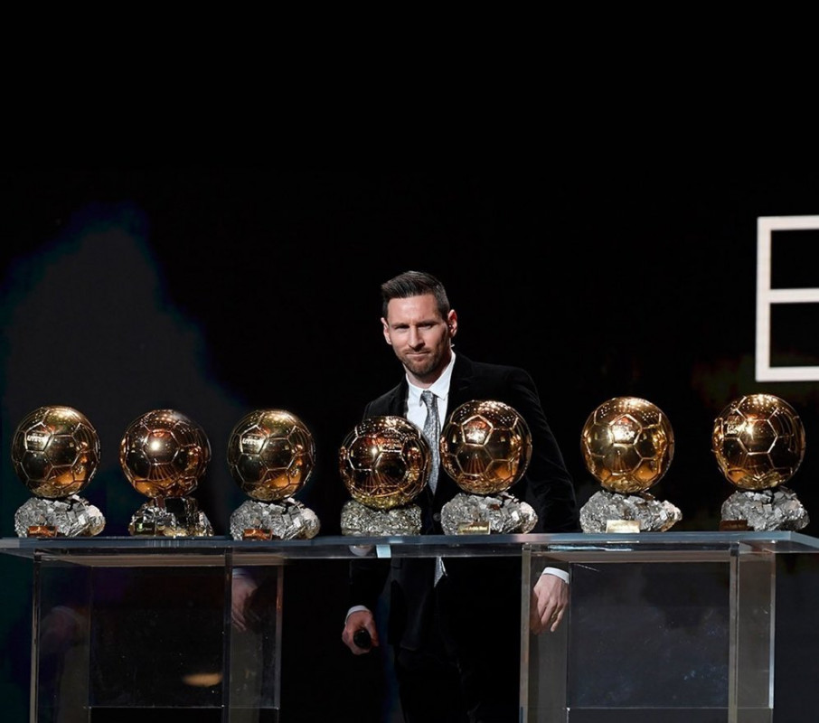 އެންމެ ގިނަ ފަހަރު ބެލޮންޑިއޯ ހޯދާފައިވާ މެސީ، އޭނާ ވަނީ ހަތް ފަހަރު އެވޯޑު ހޯދާފައި