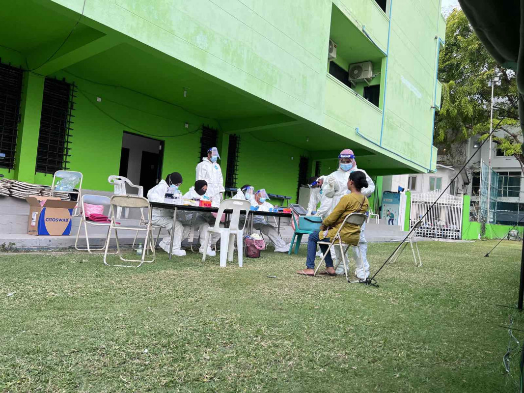 ކޮވިޑަށް ޓެސްޓުކުރުން