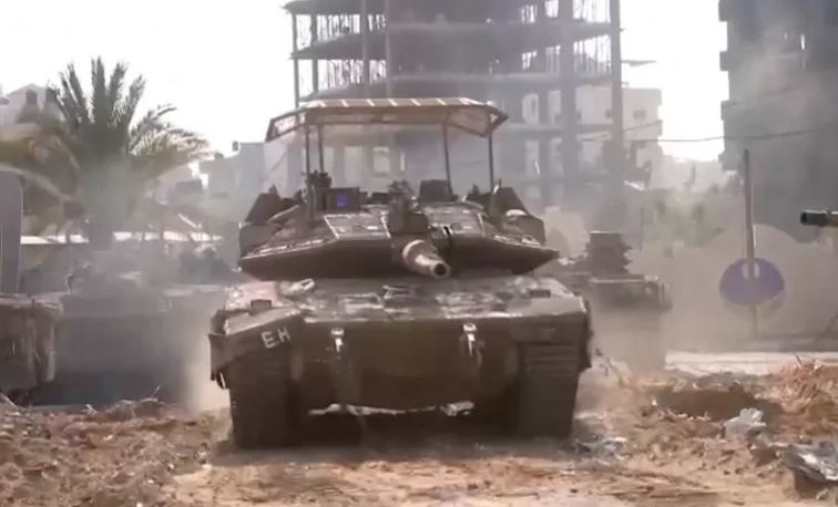 އިސްރާއިލް އަސްކަރިއްޔާގެ ޓޭންކްތައް ވަނީ ޣައްޒާގެ ދެކެނުގައި ހުންނަ އިންޑޮނޭޝިއަން ހޮސްޕިޓަލް ވަށާލައިފަ